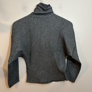 Aritzia Babaton Wool Linen Blend XXS Turtleneck Sweater